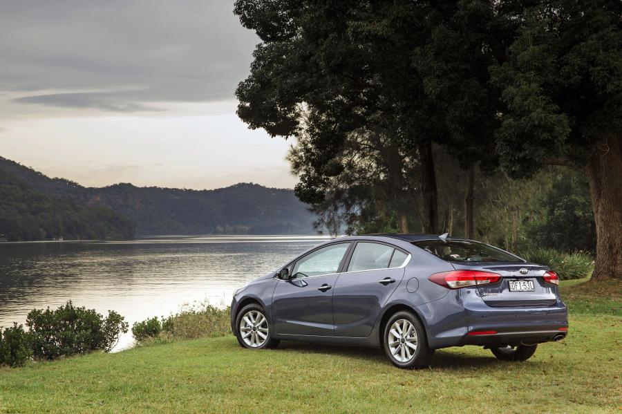  Kia Cerato Sedan 2016 года  (AU) (фото 6 из 6)